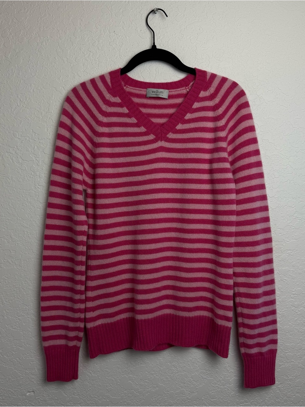 Vellum 100% Cashmere Pink Striped V-Neck Sweater L